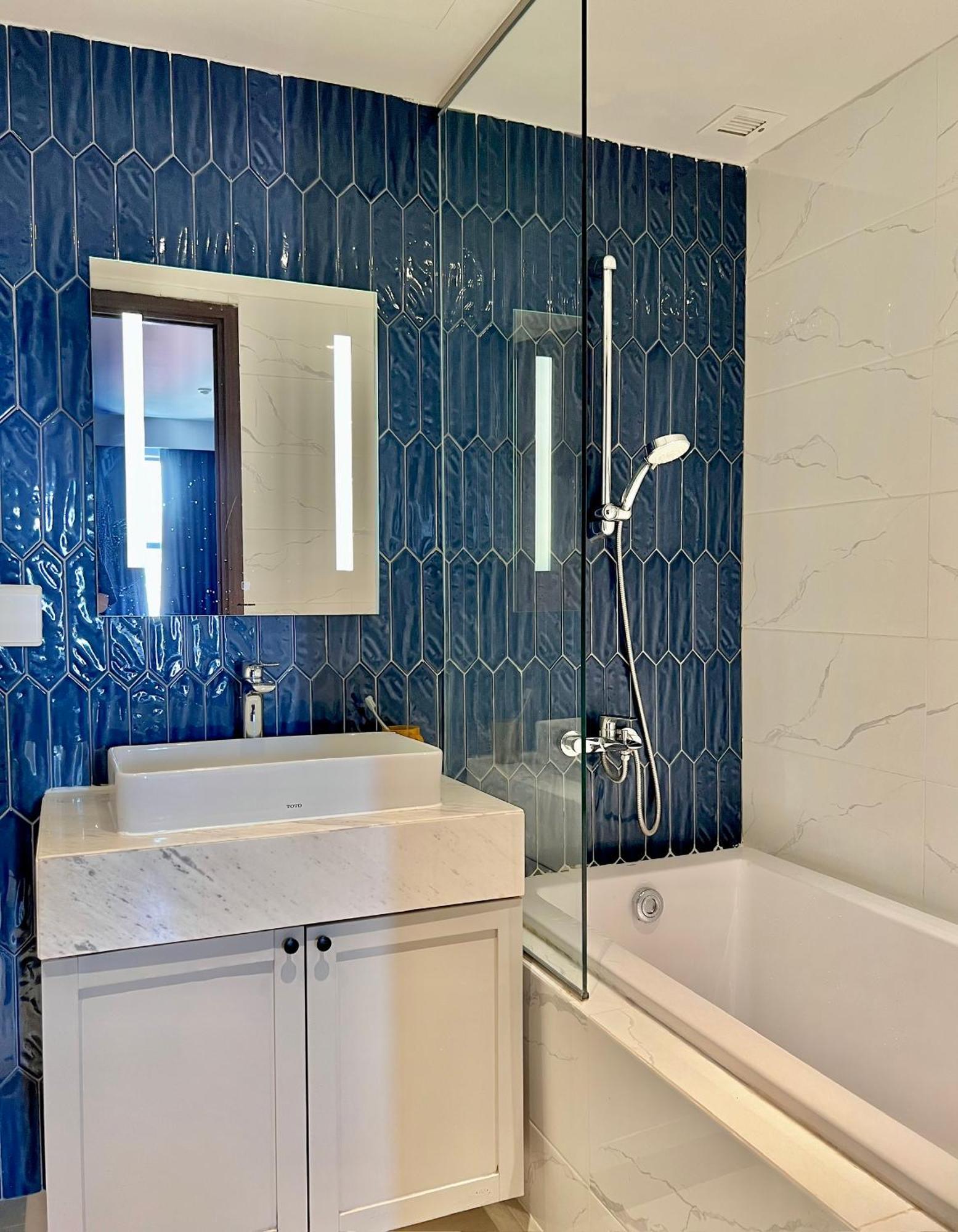 Apartamento Blue Harbour - Saigon Royal Fully - Furnished Apt In Dist 4, 2 Bedrooms