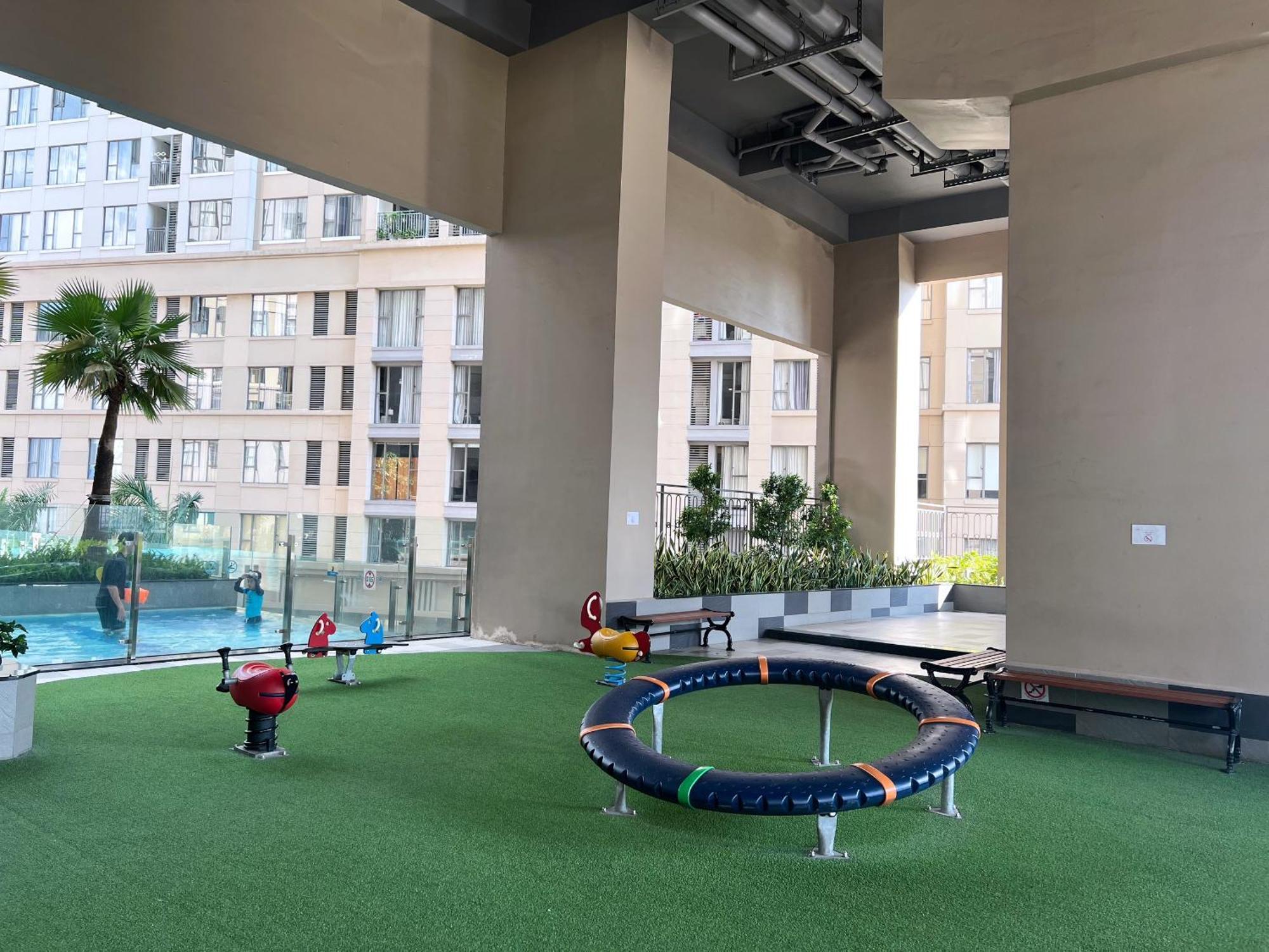 Blue Harbour - Saigon Royal Fully - Furnished Apt In Dist 4, 2 Bedrooms Apartamento *